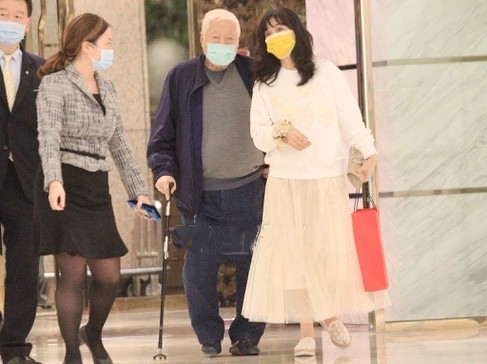 郭碧婷|向太公开孙女小名，亲证买豪宅奖励郭碧婷，已获儿媳承诺生够三胎