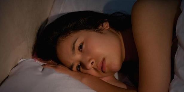 失眠:失眠的天然死对头, 不是牛奶, 更不是酸枣, 喝一杯就能宁心安神