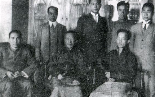 #孙中山#孙中山曾预言,中国若迁都到这三座城有望称雄亚洲,是哪三座城?