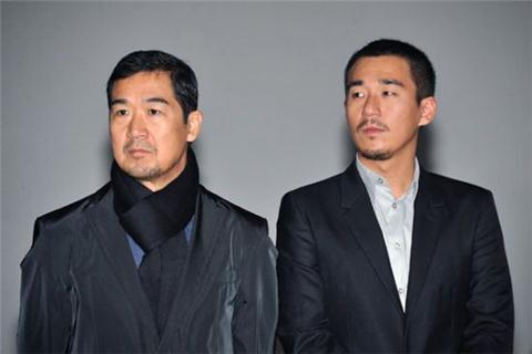 陈婷▲19岁休学为张艺谋生娃，你以为陈婷只会靠脸上位生孩子，那就错了
