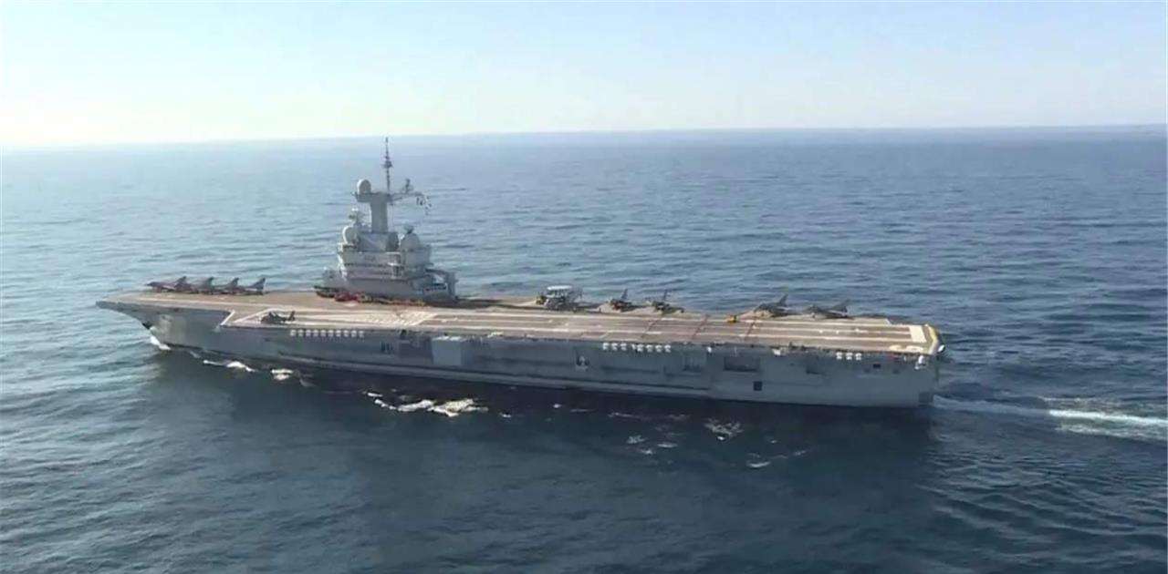 b-2轰炸机|若爆发世界战争，谁敢进攻美国本土？美上将挑明：有且仅有仅一个