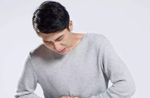 #肝脏#抽烟喝酒不是最伤肝的，伤肝最严重的是这件事，有些人每天都在做