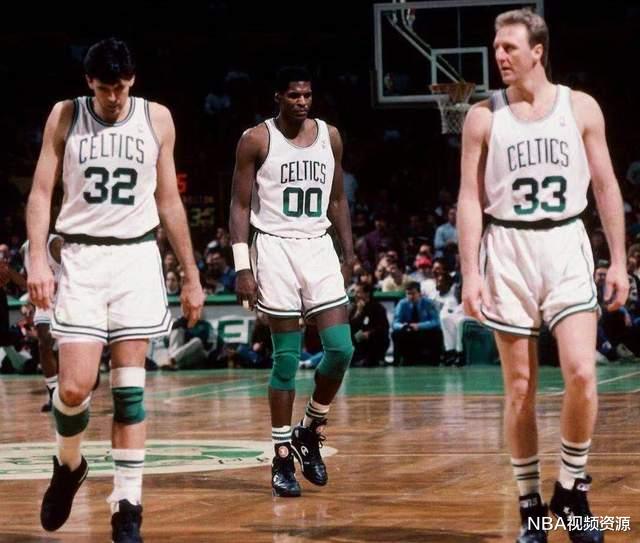 马努·吉诺比利|板凳走出的王者！盘点NBA替补席上的十大巨星：吉诺比利仅第三！