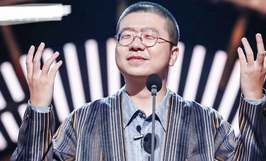 「欢乐喜剧人」当《吐槽大会》出现真正的喜剧人，李诞和卡姆的脱口秀就显得平凡