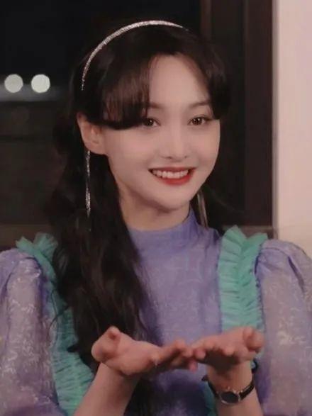 郑爽|直播事故！她真的应该去看心理医生了？