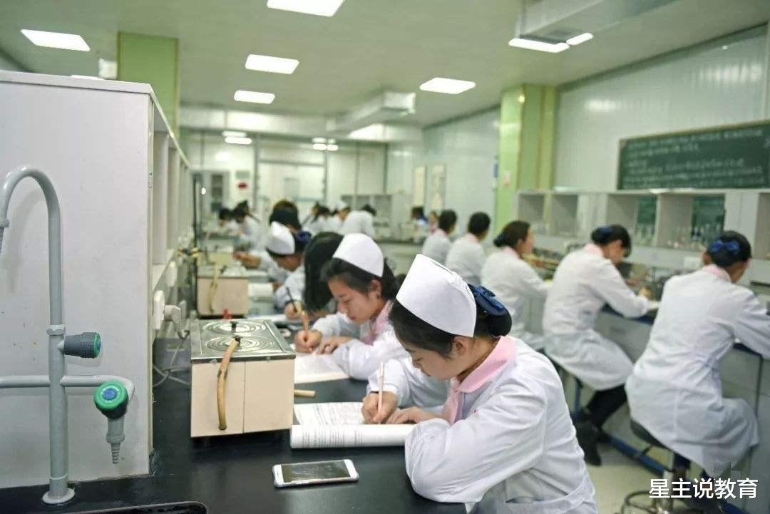 考研@高考好不容易考上985院校，一年后退学复读，会不会不理智？