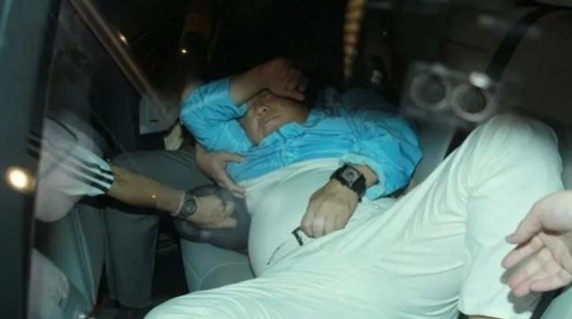 章子怡|4位明星酒后丑态，林志玲最狼狈，而她直接醉倒在红毯上