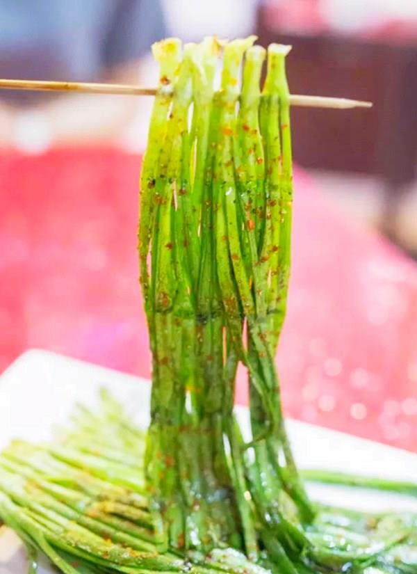 『』吃烧烤时，点这4种食物，老板看到乐开花，都是送钱的“傻子”