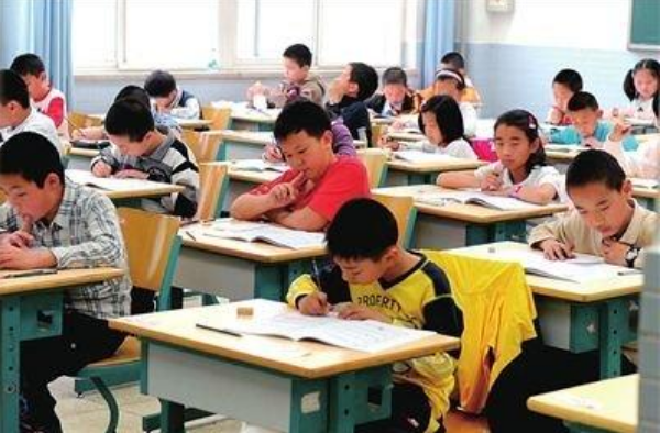 『作文』中高考时做好这12项准备，助孩子作文得高分