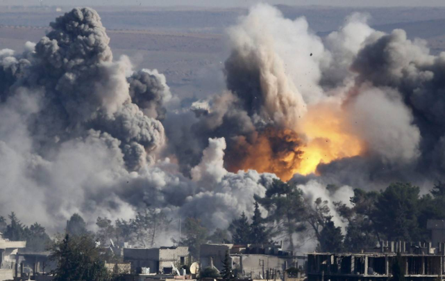 俄罗斯|俄罗斯少将司令遭斩首，俄罗斯发动猛烈报复，狂轰滥炸让美国后怕