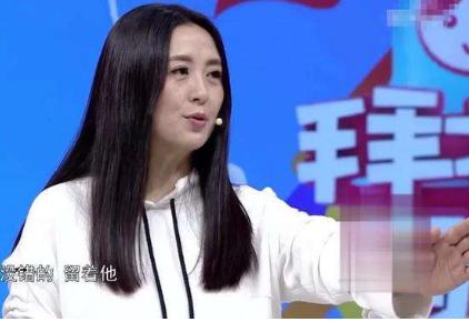 杨童舒|她是央视著名主持人，拍戏途中意外怀孕，至今不知道孩子父亲是谁