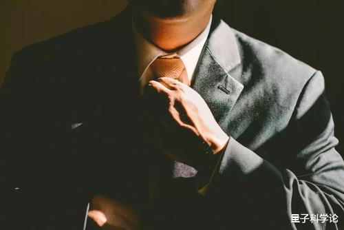 「后代」人类女性比男性更漂亮，为什么大多动物都是雄性更加漂亮？