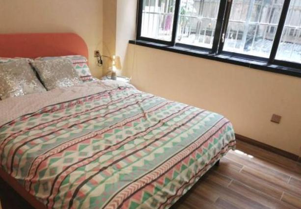 |60平米新房硬装5万，装修布置很温馨，小房子也住出豪宅效果