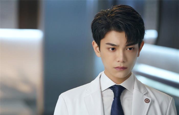 「芒果台」芒果台又一霸道总裁剧定档，甜蜜不输《楼下女友请签收》，追定了