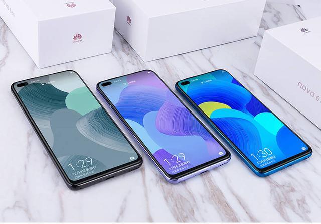 『华为荣耀』荣耀狠心处理库存，激进的价格+完美的相机，这款手机值得入手