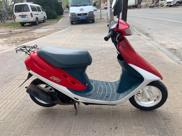 铃木|经典摩托车系列 最经典的50排量代步车 日系三杰本田 铃木 雅马哈