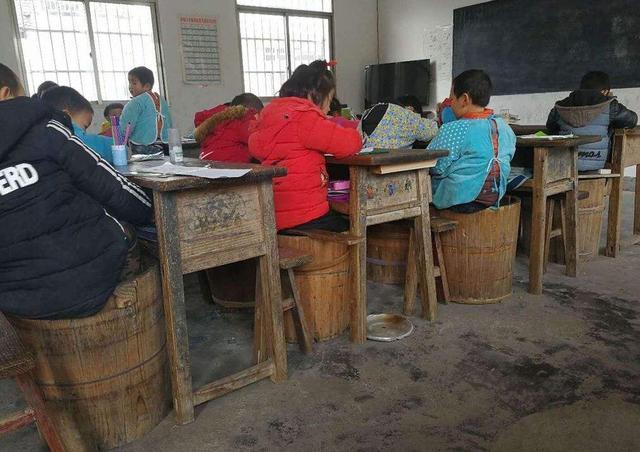 教育局▲教育局最新通知，严禁补课，还有个坏消息，老师发愁，家长直摇头