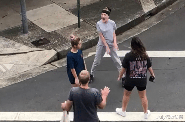 [澳洲]北京时间6月28日，澳洲最大零售公司宣布：正式清除中国商家！