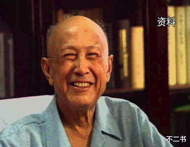 作文@钱学森在美国时月薪有多高？一个月可买豪车，半年可以买豪宅