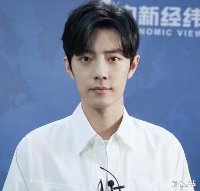 「肖战」母亲节，肖战晒手绘图，并发文：一生所唤，一世陪伴！