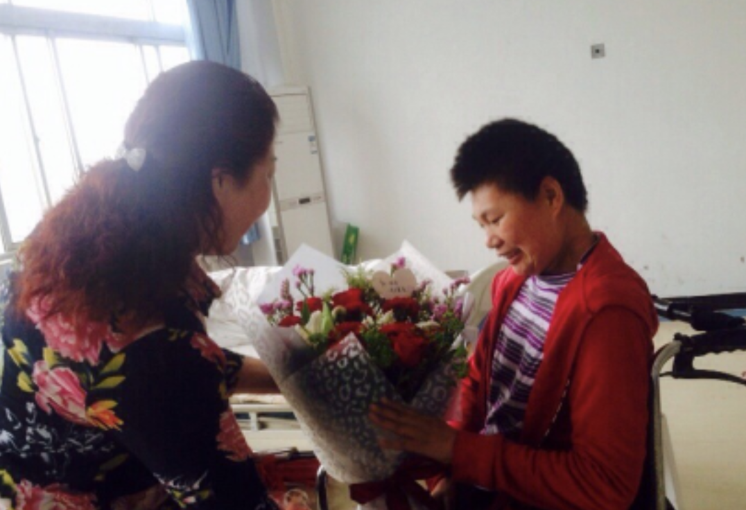 汶上都市资讯 河南女子被陌生男子砍残，偶悉110接线员严重失职提343万国家赔偿，家属：凶手被抓就没之后的事了