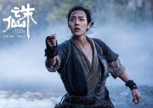 肖战|肖战荣登国外杂志封面，《陈情令》被评为时代剧第一，实至名归