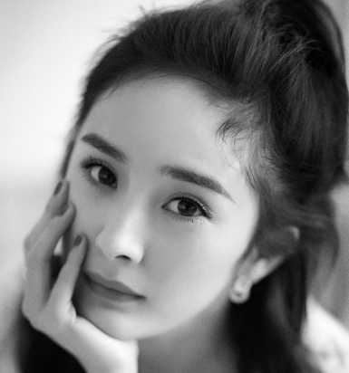 郑爽|对比杨幂爸爸专宠，郑爽爸爸戏真的太多，着实坑了女儿不少