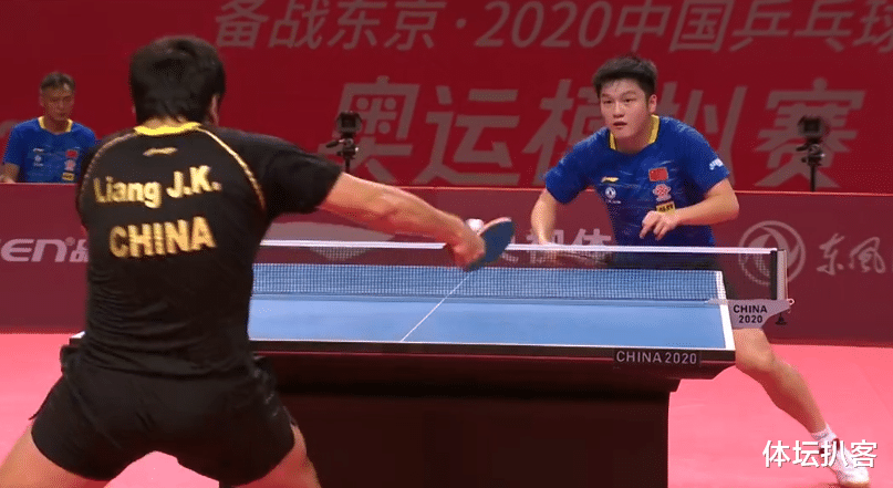 樊振东|国乒变天！樊振东2-4完败，2位世界第一止步4强，男单3大主力出局