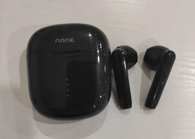 漫步者|半入耳式蓝牙耳机什么牌子好用，NANK南卡漫步者测评对比