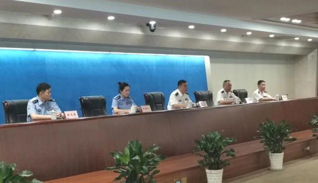 话晴空|杭州女子失踪案细节曝光！陪女儿过完生日丈夫杀妻，将其分尸后丢入化粪池