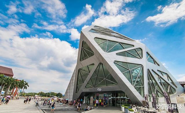 大疆|估值超1660亿！垄断全球的科技巨头，为何不上市？