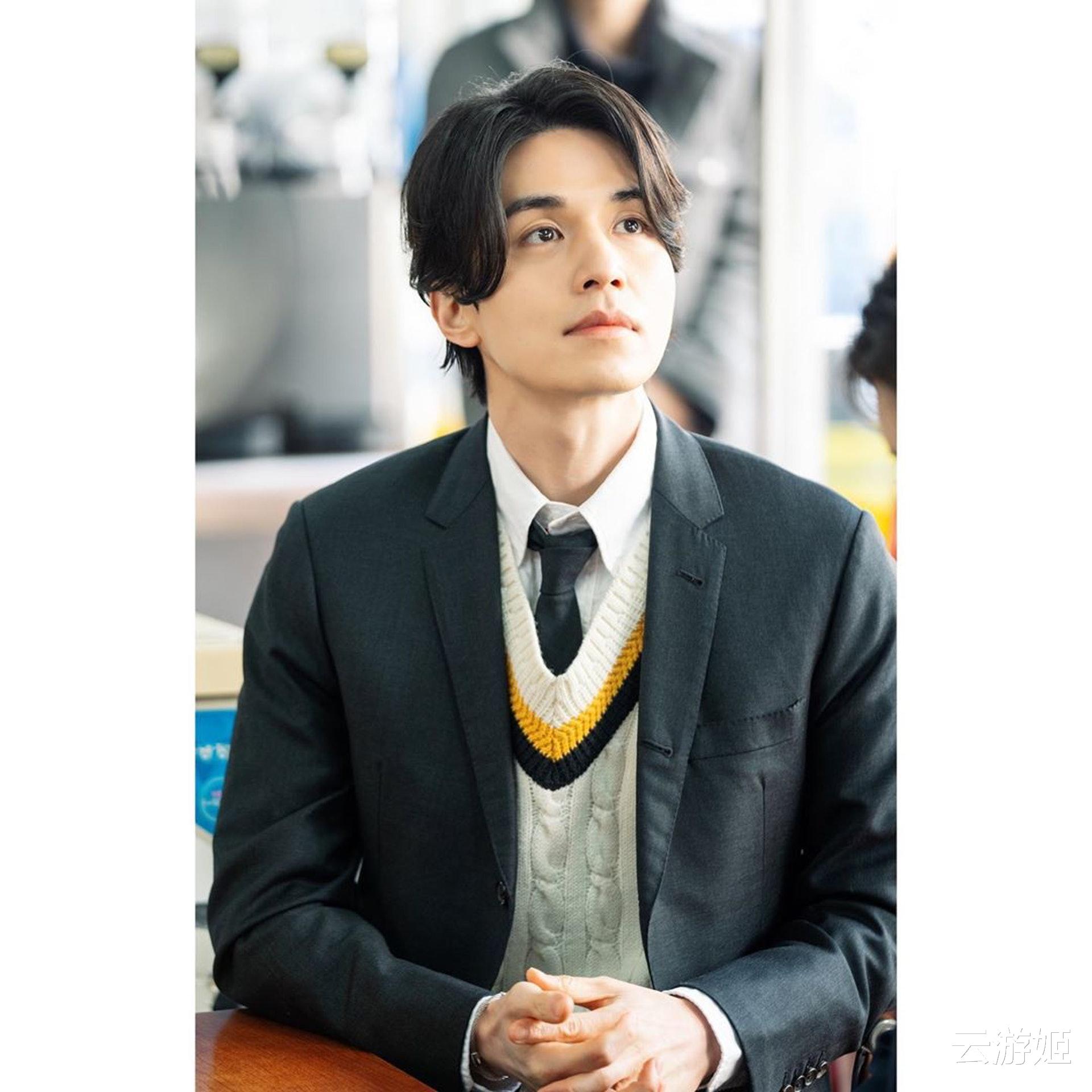 宋仲基|外网票选最佳韩国男演员，宋仲基没进前十，玄彬金秀贤都未获冠军