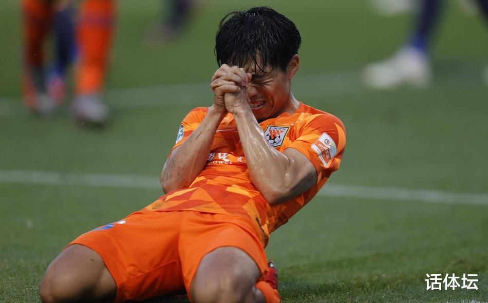 广州恒大|足协最头疼的7人：恒大、鲁能的选择，被崔康熙一语道破，谁最尴尬？