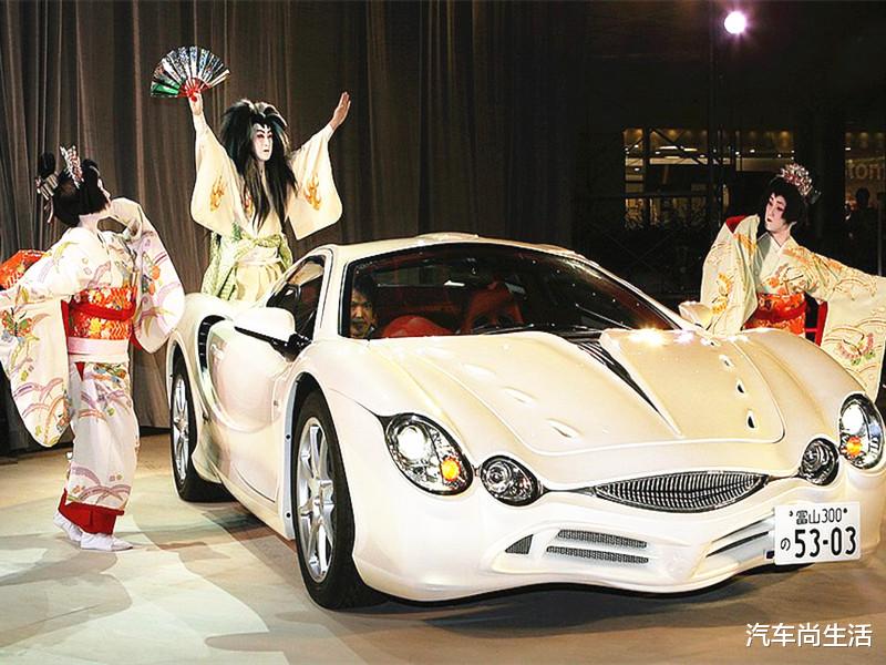 本田@丰田、本田在我国赚的盆满钵满,看到日本街头的车,车主直呼“太心机”!