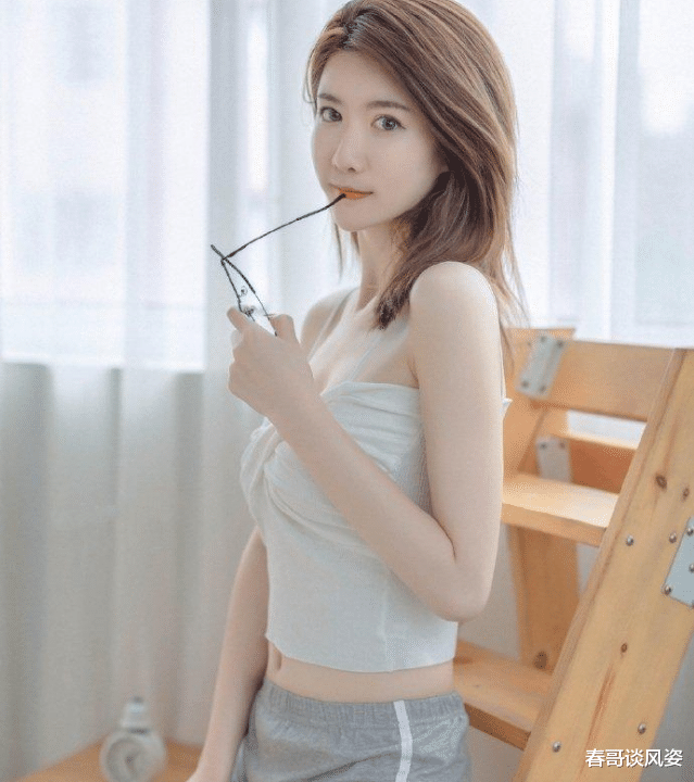 穿衣搭配@纤纤玉腿，楚楚动人