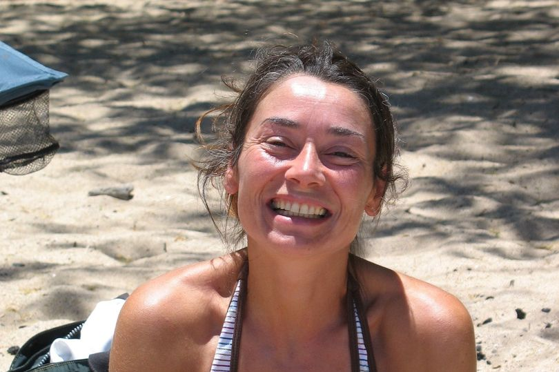 雅加达|一名男子在度假时杀害了“可爱的”妻子，并将身体肢解塞进了排水沟