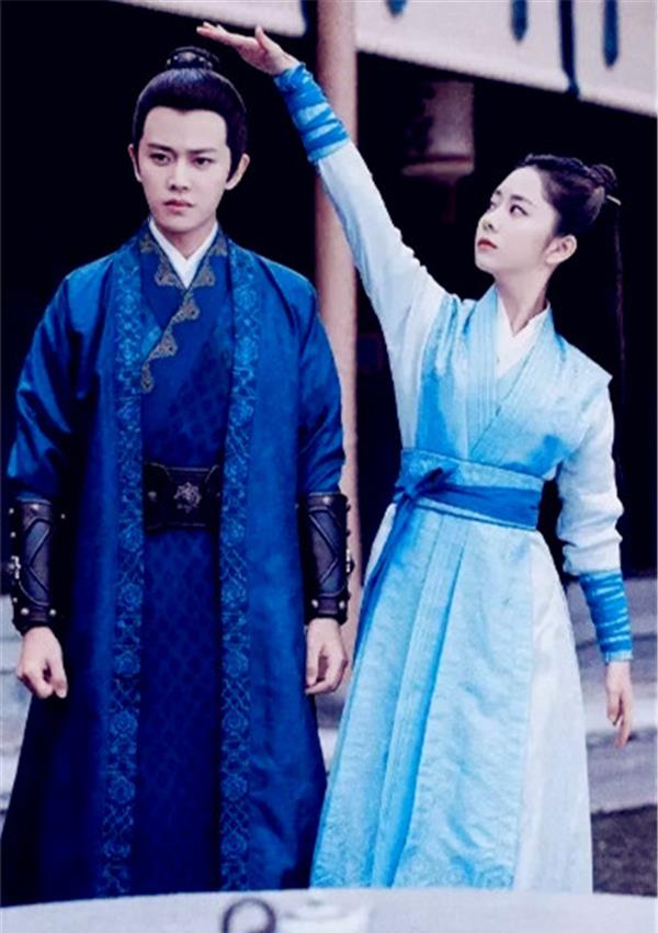 陆绎：原来陈晓才是“陆绎”的最佳人选，同款造型，比任嘉伦还要帅气