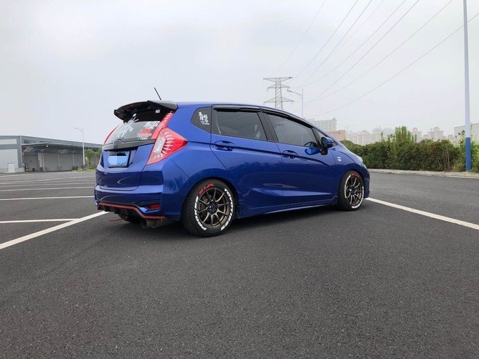 本田飞度|持续玩车生活，本田飞度竞技化改装分享