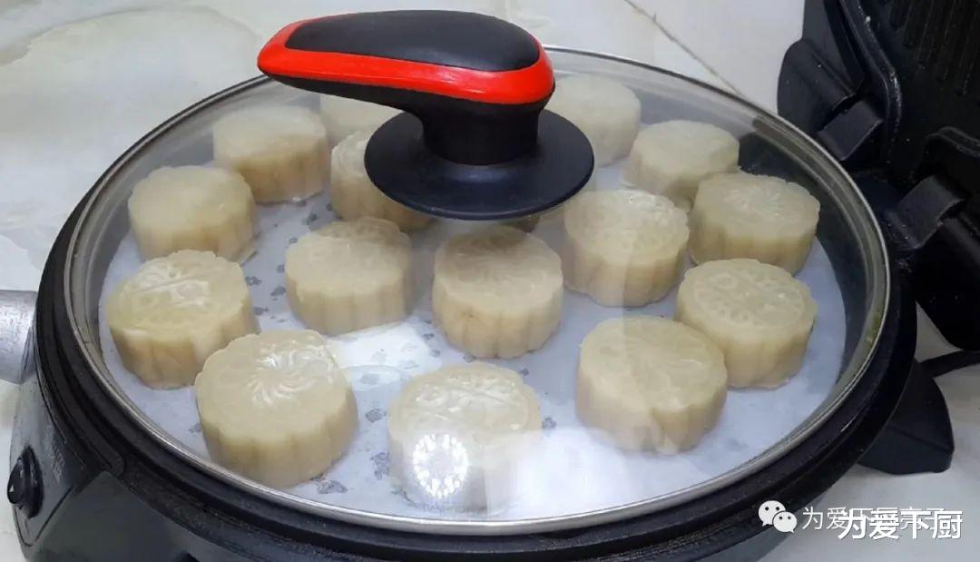 月饼|中秋节月饼这样做,锅里烙一烙,个个香酥掉渣,不用烤箱也能成功