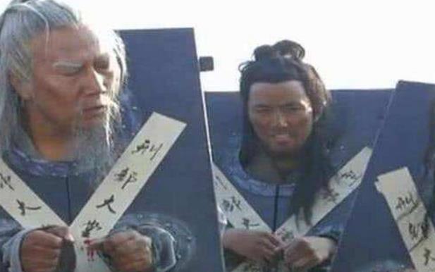 『李善长』李善长作为明朝重臣，为何被诛灭九族？学者：此举挽救246年江山