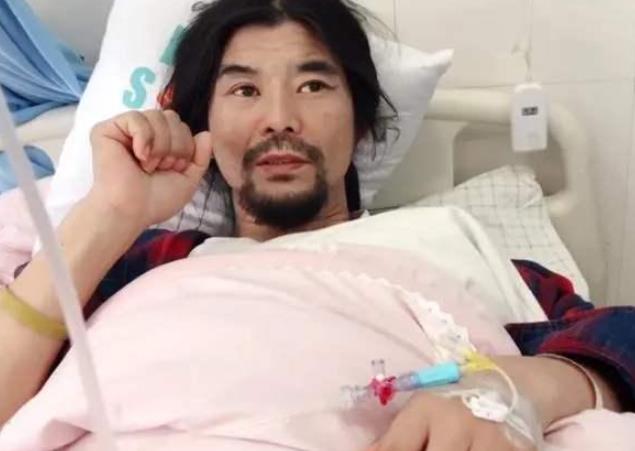 心血管疾病|46岁“面筋哥”程书林患上肺癌晚期，医生告诫：注意3种症状！