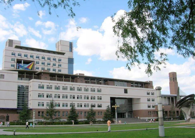 『高校』这三所高校均是普通大学，名声却超一些985大学，常被误解是名校