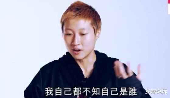 成龙|同是“私生子”,一个获亿万家产上牛津,一个无名无份捡垃圾为生