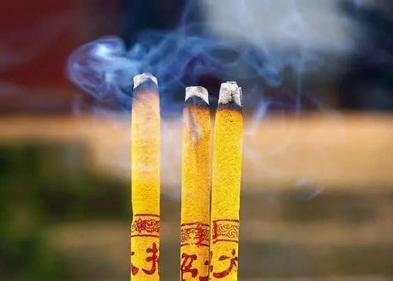 吉星▲恭喜！6月中旬，衰运走好运来，横财运大旺，天天开口笑的属相生肖