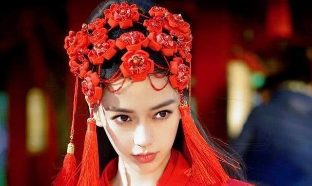 黄晓明|baby还在生气？黄晓明独自为儿子庆生显心酸！赵薇留言很暖心