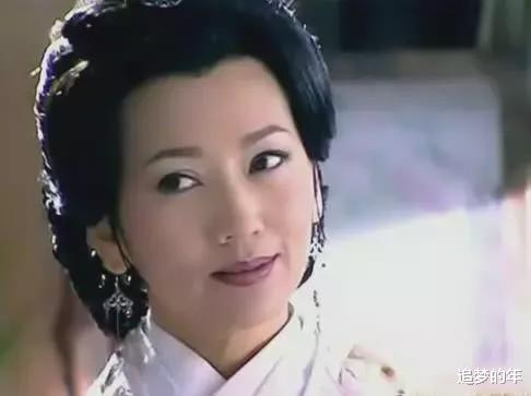 穆桂英挂帅▲《杨门虎将》里的七大美女， 王艳第六，赵雅芝第三， 第一盛世美颜！