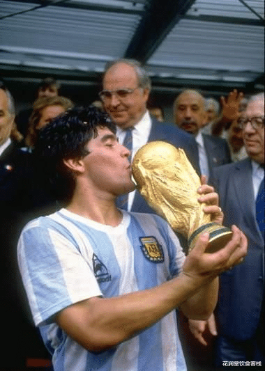 [伊藤美诚]马拉多纳获得的冠军并不多，为什么还被称为球王？其实一座就够了