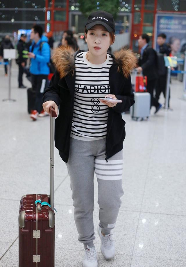 「刘诗雯」奥运过后，刘诗雯将面临退役，她是会嫁入豪门还是去从政呢？