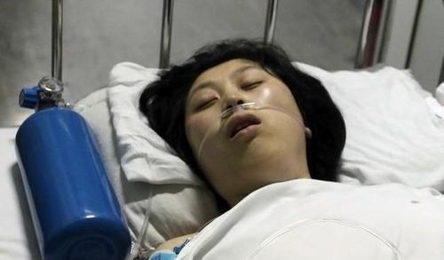 肝脏|女子长出小红点，确诊肝硬化，医生：皮肤出现1种变化，警惕肝病