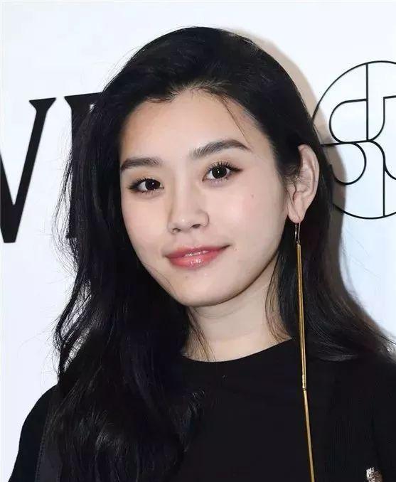 古力娜扎▲奚梦瑶手撕老公\花心\, 转身未婚先孕, 这场豪门恋满是\阴谋的味道\